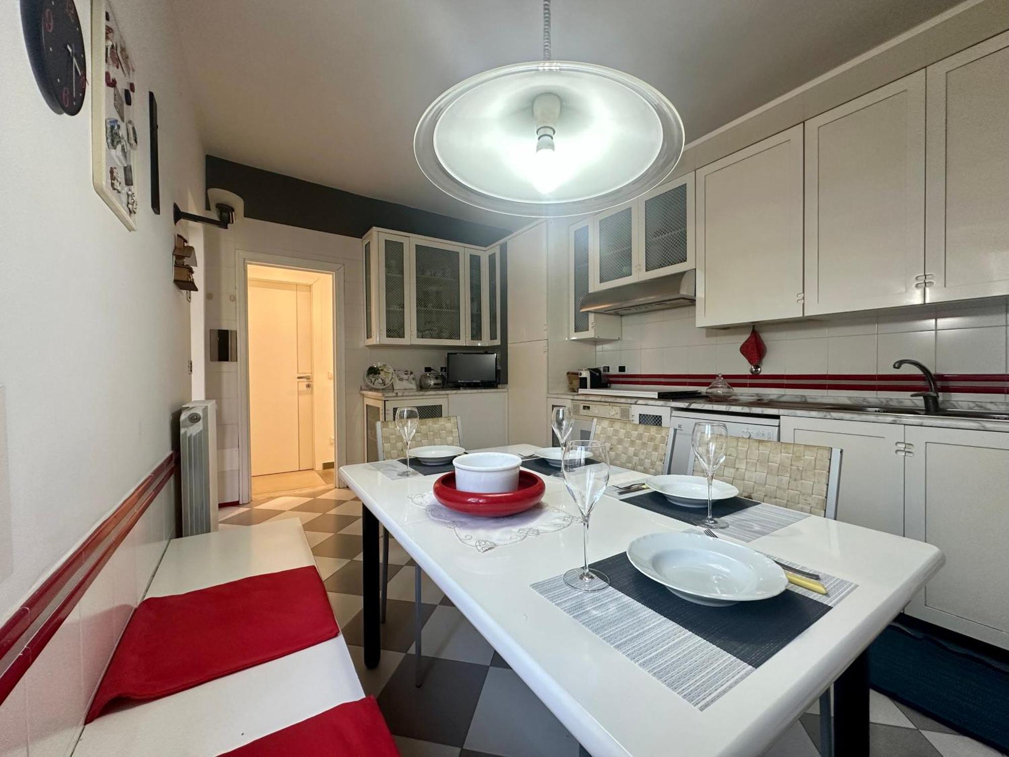 Villa Marcellina - Piazza San Giovanni, Giardino Privato, Jacuzzi E Barbecue Loano Esterno foto